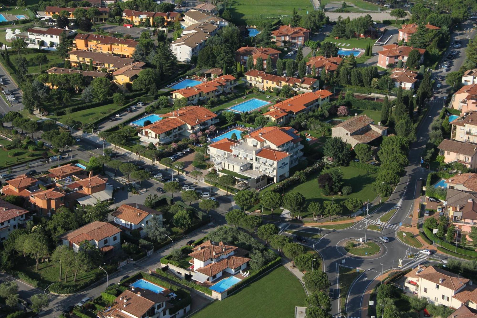 Hotel Porto Azzurro Sirmione Luaran gambar