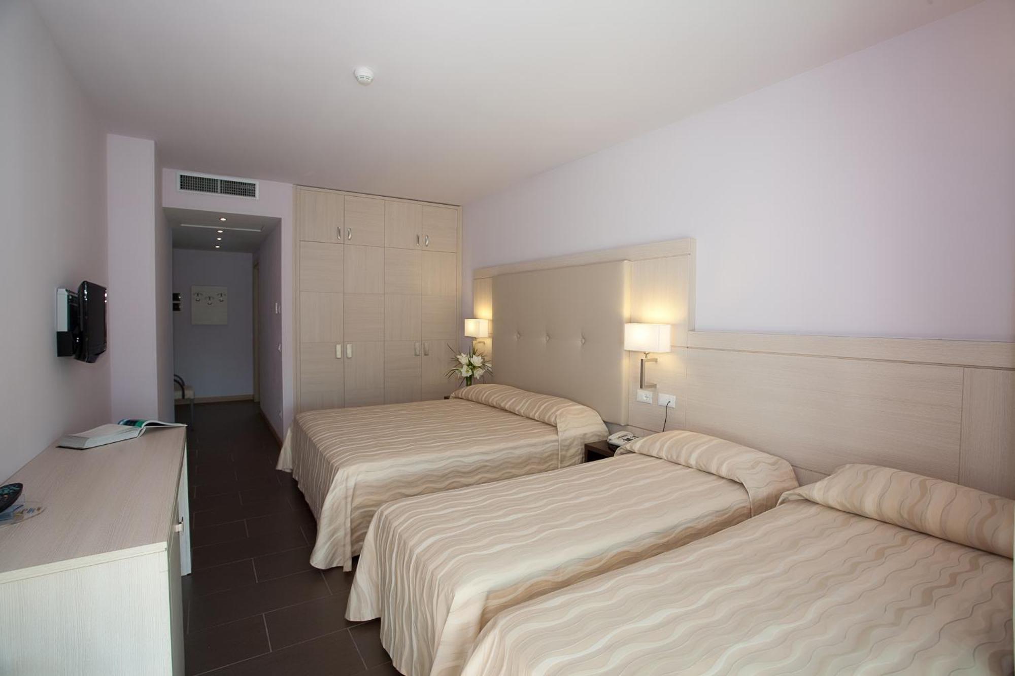 Hotel Porto Azzurro Sirmione Luaran gambar